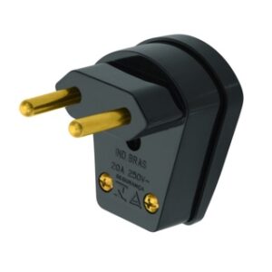 Plug Triangulo 10A Preto 2401 - Fame